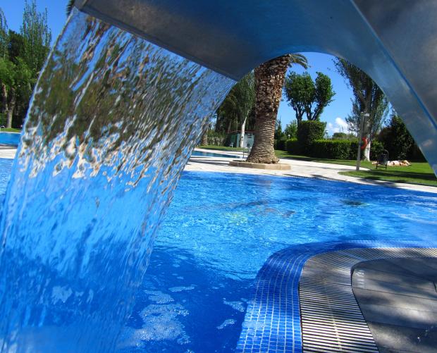 Hydromassage pool at Camping Valldaro