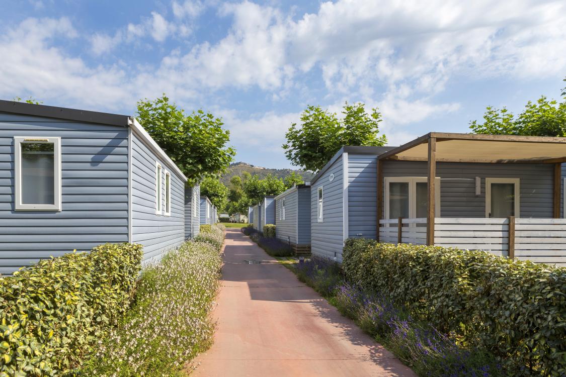 optimitzades/mobil-homes/emporda/camino-mobil-homes-camping-valldaro-playa-aro.jpg
