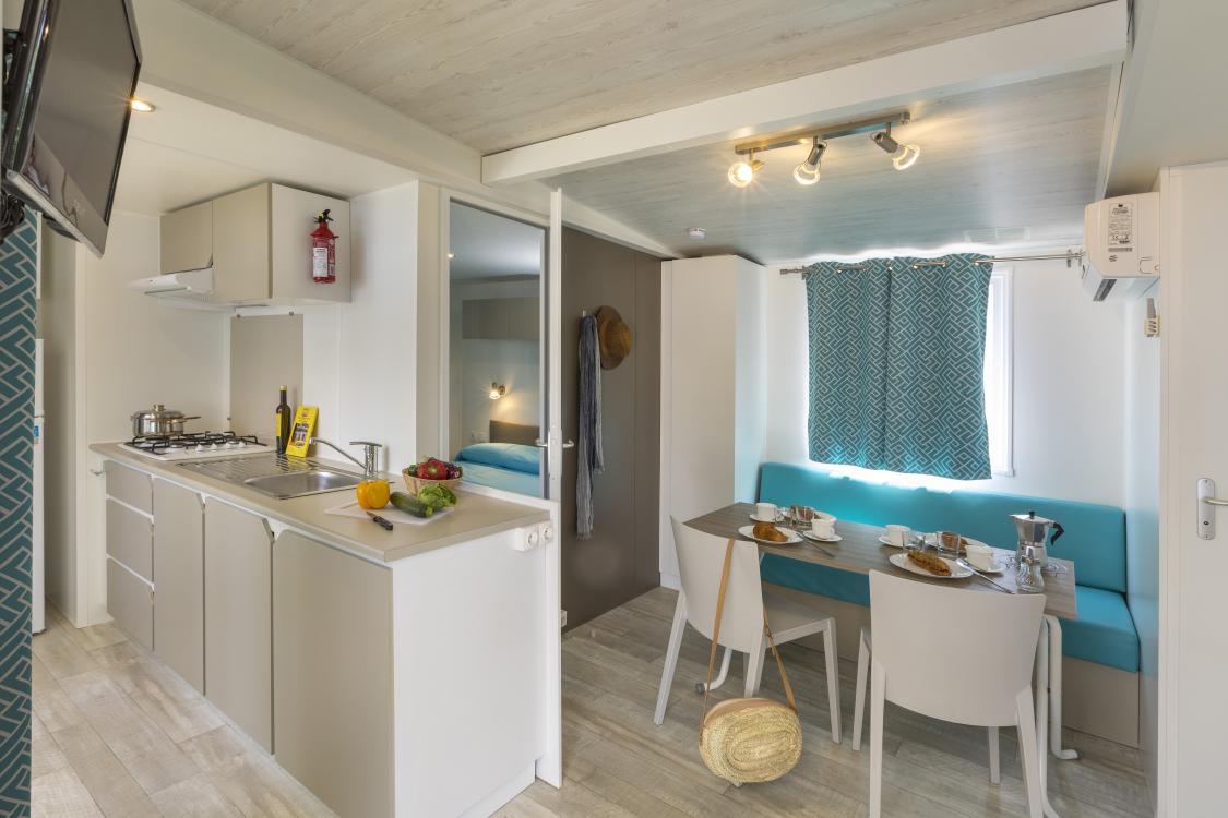 Interior Mobil Home Empordà Camping Valldaro