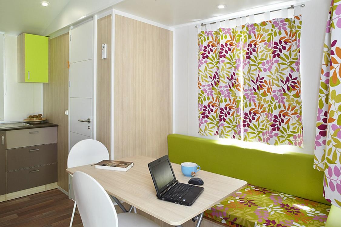 Inside Mobile Home Sa Conca Camping Valldaro Playa de Aro