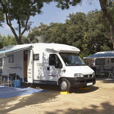 Pitch for a motorhome to spend the night in Catalonia
