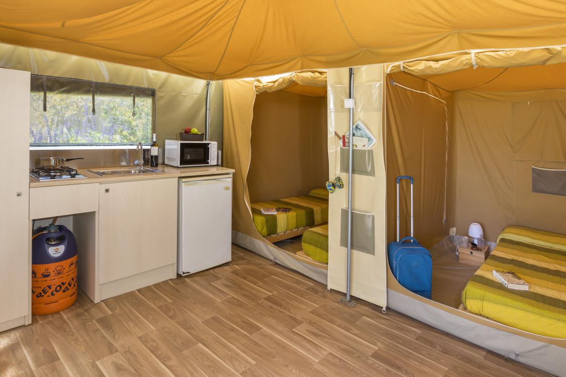 kitchen tent Camping Valldaro