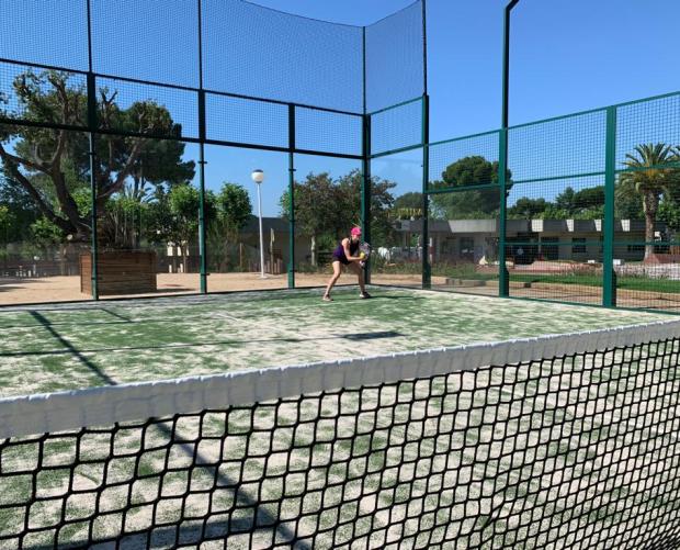 Camping paddle tennis courts